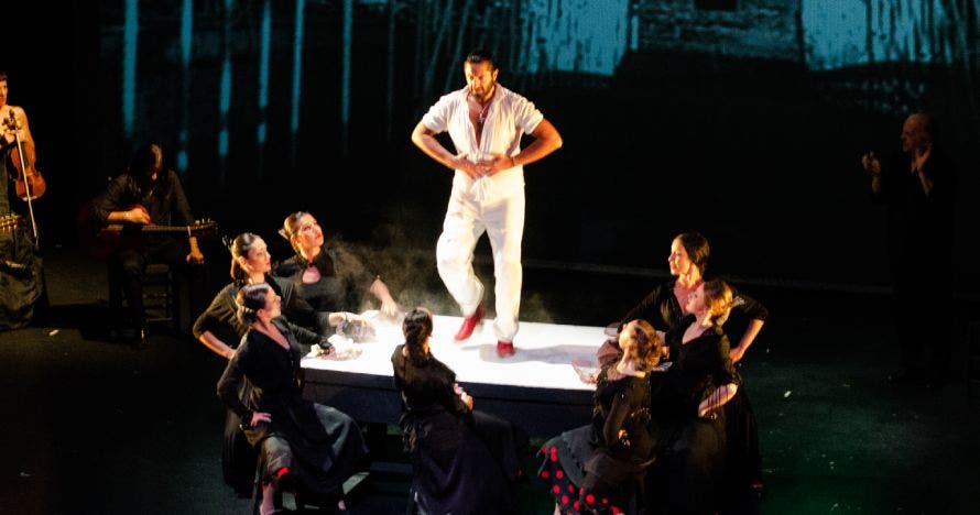 Estreno: Rafael Amargo regresa a Barcelona - Luz y fuego