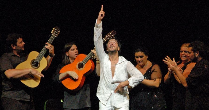 Estreno: Rafael Amargo regresa a Barcelona - Luz y fuego