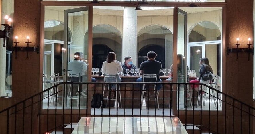 Tour Viña Haras de Pirque Am o Pm
