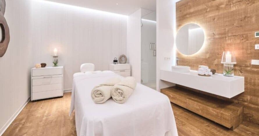 Circuito Spa más masaje relajante Brisa Salada en Amaina Spa