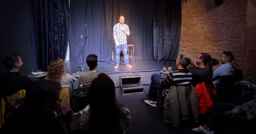 Comedia Noche - Monólogos de Comedia por la Noche