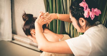 Masaje Thailandes de 80minutos  en Casa Bonay foto 1