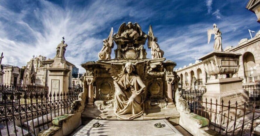 Ruta sobre la muerte: el cementerio de Poble Nou