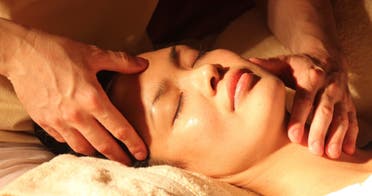 Masaje corporal y craneal de 45 minutos