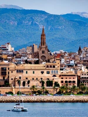 Tour a pie por Palma con catedral y degustación de ensaimada