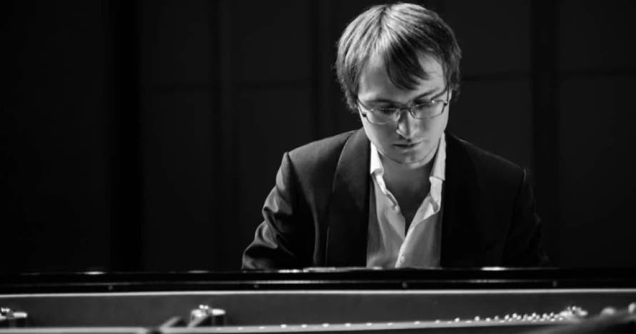 Ilya Maximov & Piano