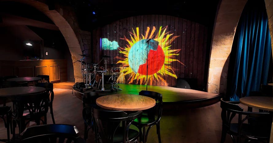 Guitar Legends Hall - Visita teatralizada, viva e inmersiva
