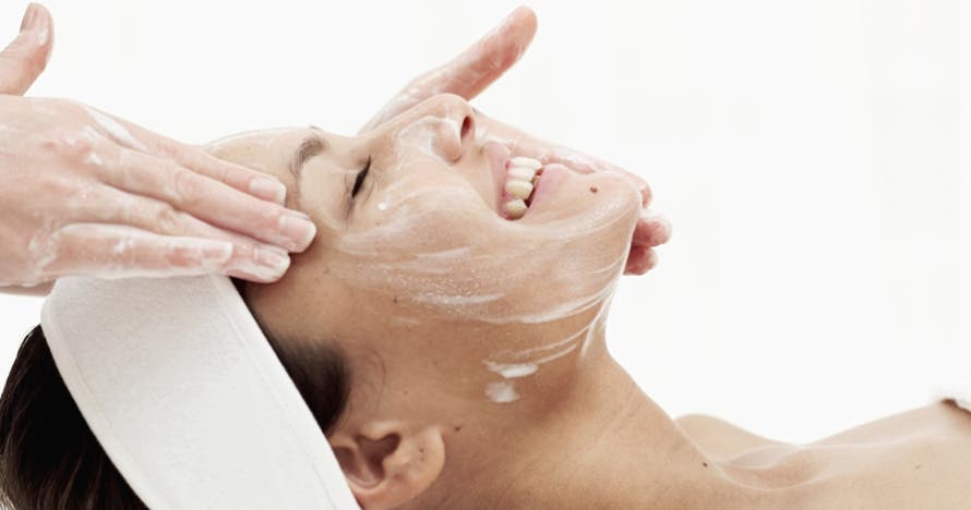 Terapia Facial Regenerativa con Mascara Led