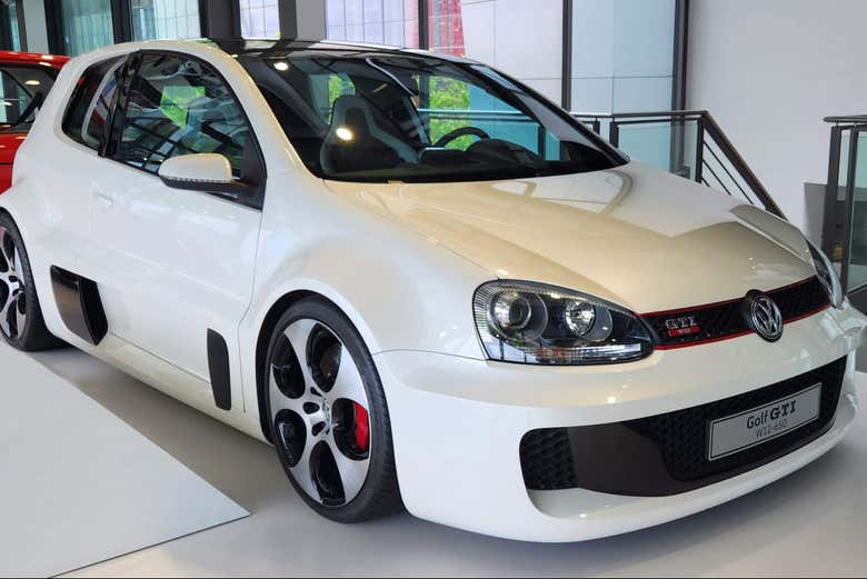Tour de la historia del automóvil por Berlín
