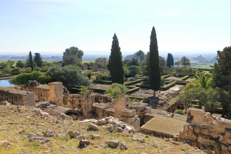 Visita guiada por Medina Azahara en grupo reducido