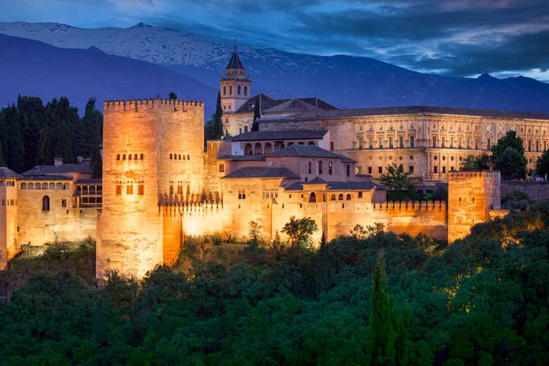 Free tour de los misterios y leyendas de Granada