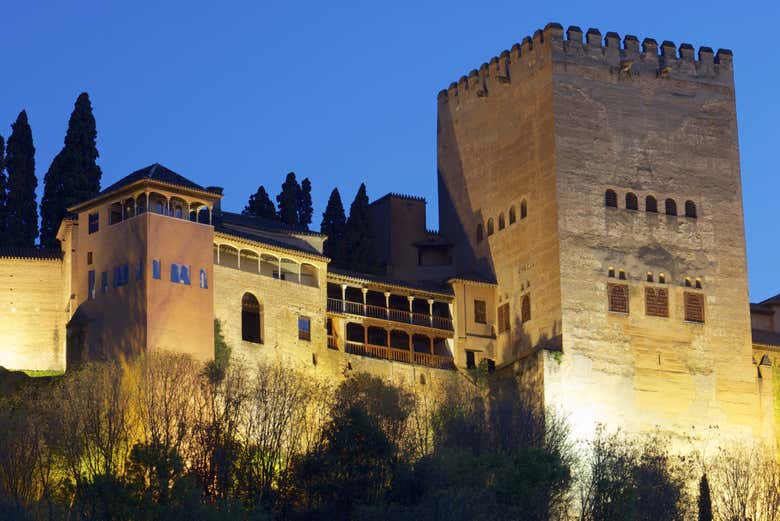 Free tour de los misterios y leyendas de Granada