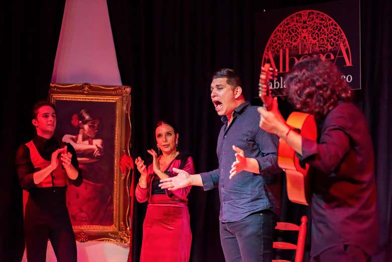 Espectáculo flamenco en La Alboreá