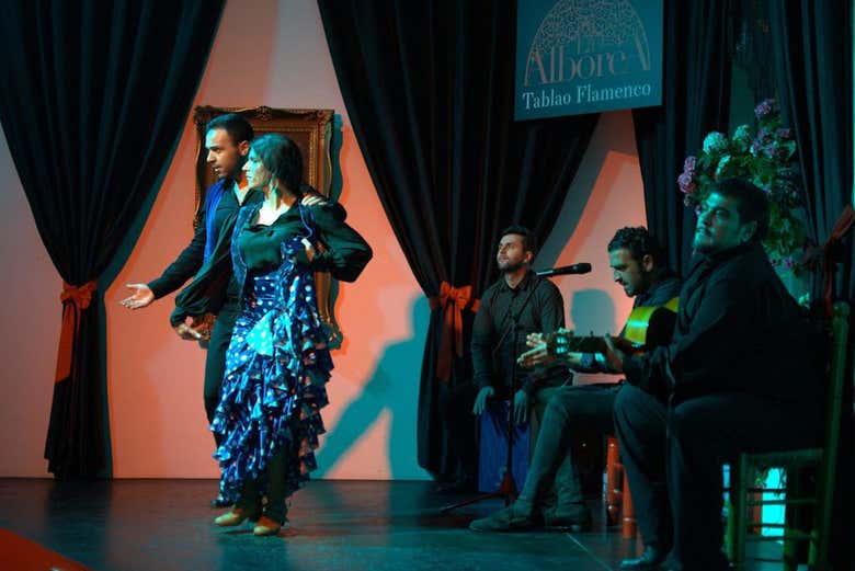 Espectáculo flamenco en La Alboreá