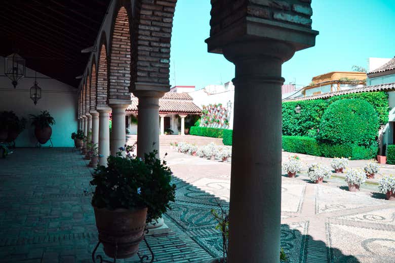 Visita del Palacio de Viana y sus patios