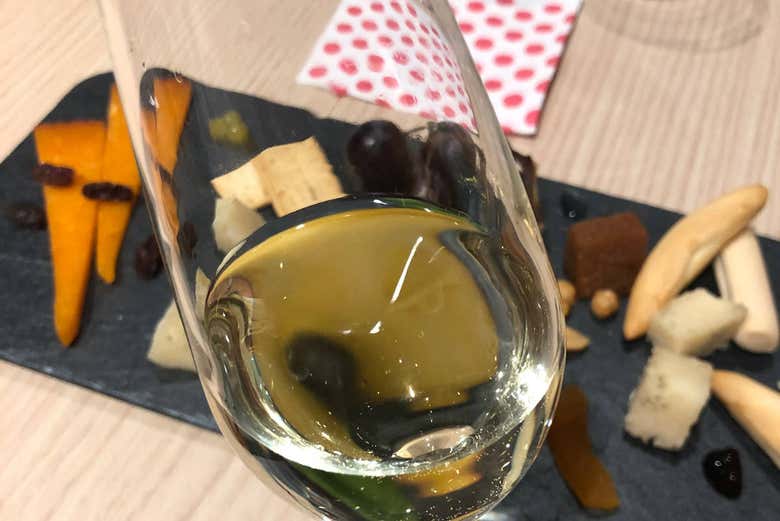 Cata de quesos y vinos en Córdoba
