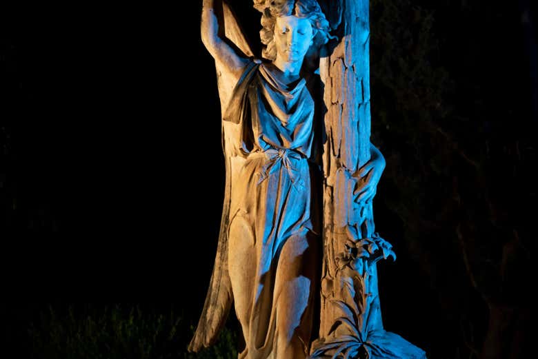 Tour teatralizado nocturno por el Cementerio Inglés