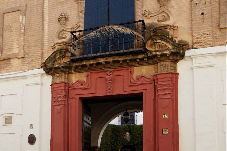 Entrada al Palacio Bucarelli con audioguía