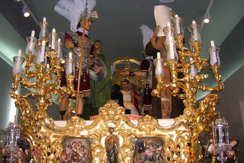 Visita guiada por la Macarena y su museo