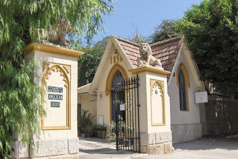 Tour por el Cementerio Inglés