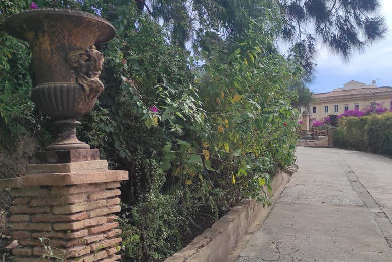 Tour por el Cementerio Inglés