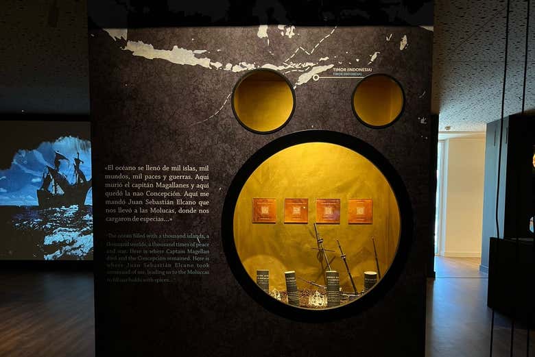 Entrada al Espacio Exploraterra y la nao Victoria 500