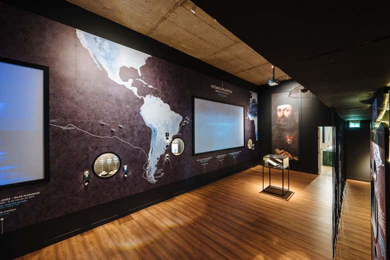 Entrada al Espacio Exploraterra y la nao Victoria 500