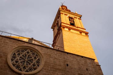 Entrada a la iglesia de San Nicols