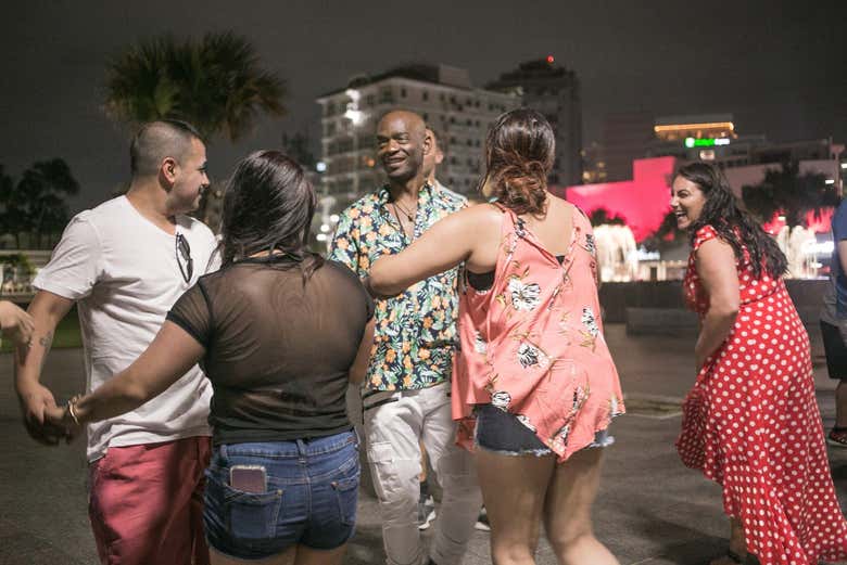 Clase de salsa puertorriqueña en San Juan