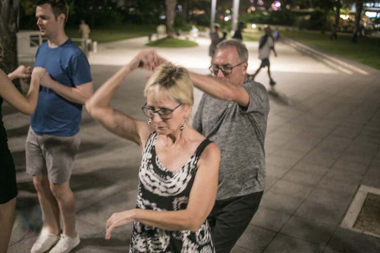 Clase de salsa puertorriqueña en San Juan