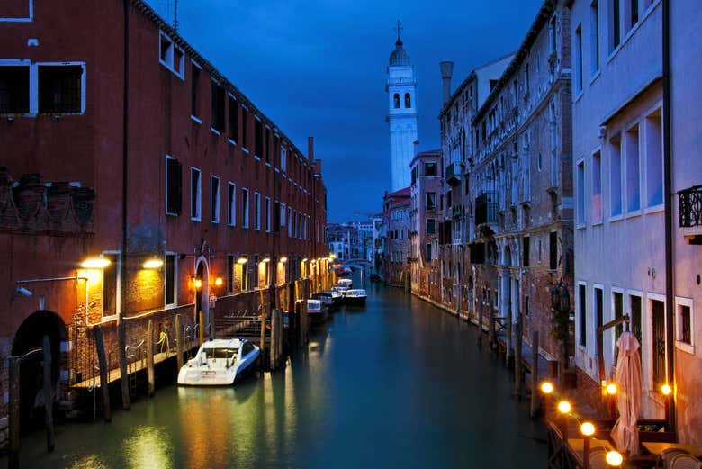 Tour de los misterios y leyendas de Venecia