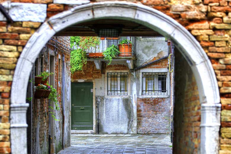 Visita guiada por los barrios de Castello, Rialto y San Marcos