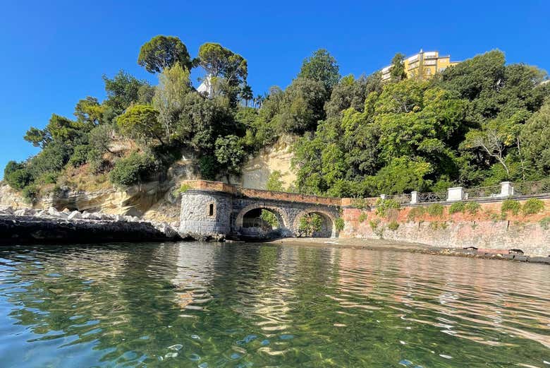 Paseo en barco por la costa de Posillipo