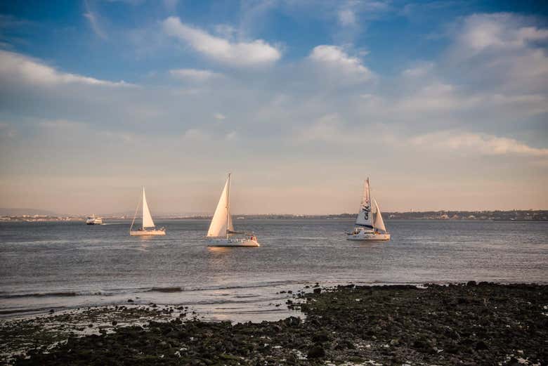 Paseo en velero por Lisboa