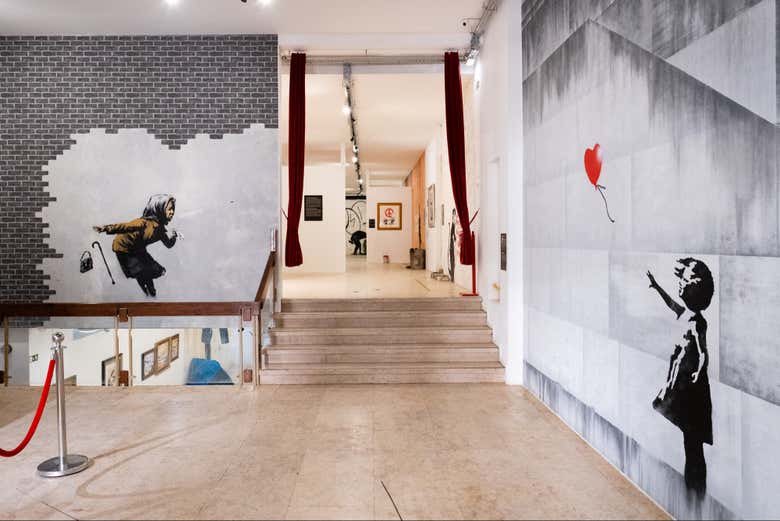 Entrada al Museo Banksy de Lisboa