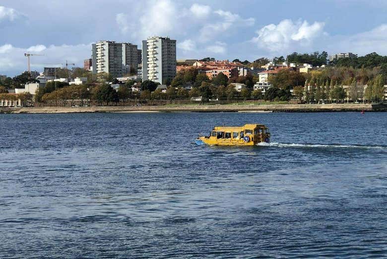 Tour en autobús anfibio por Oporto