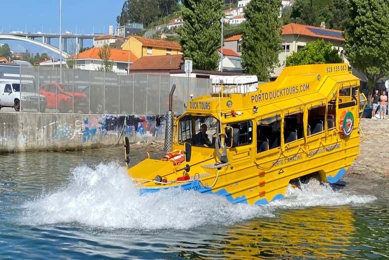 Tour en autobús anfibio por Oporto