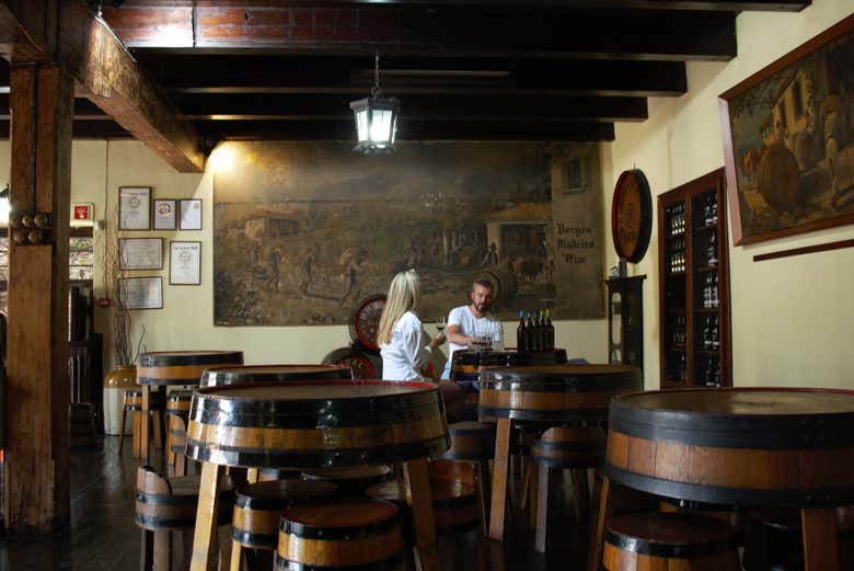 Visita a la bodega HM Borges
