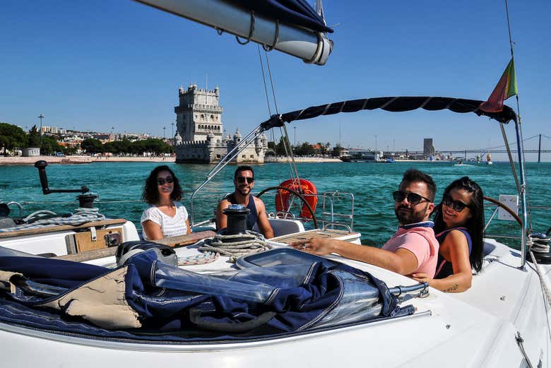 Alquiler de velero con patrón en Lisboa