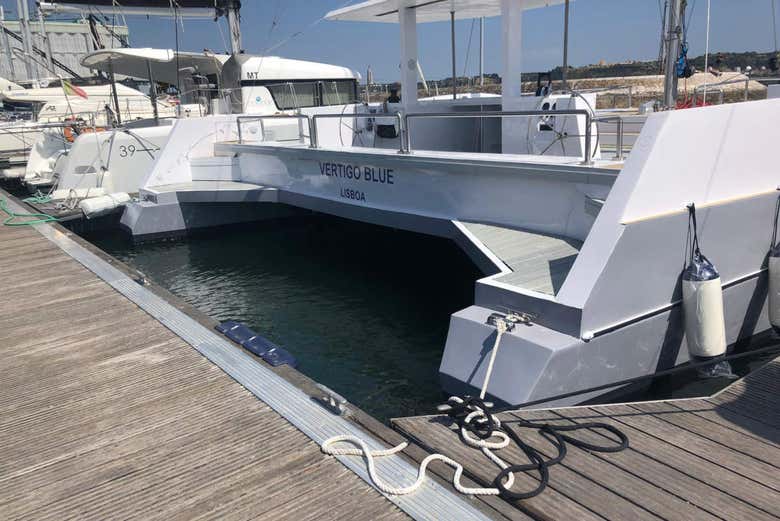 Alquiler de velero con patrón en Lisboa