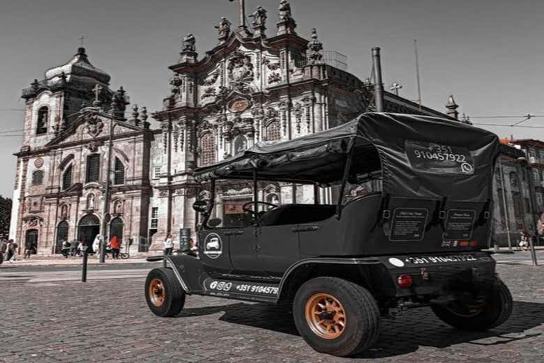 Tour privado en coche clásico por Oporto