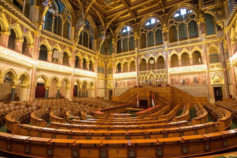 Visita guiada por el Parlamento de Budapest