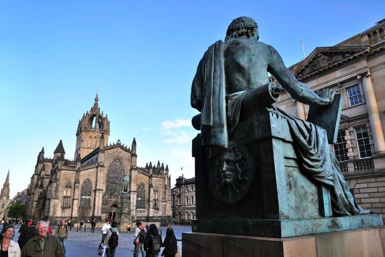 Tour privado por Edimburgo con guía en español