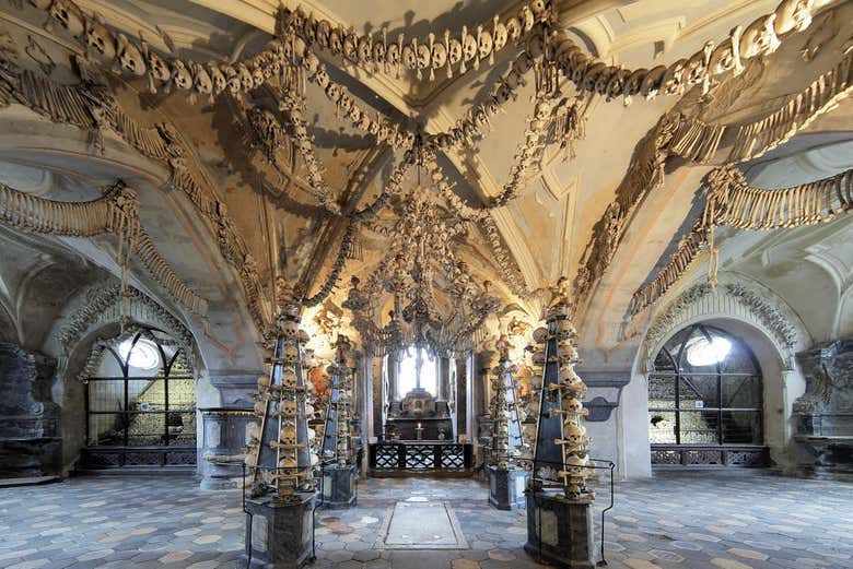 Tour privado por Kutná Hora con guía en español