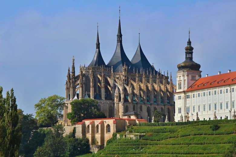 Tour privado por Kutná Hora con guía en español