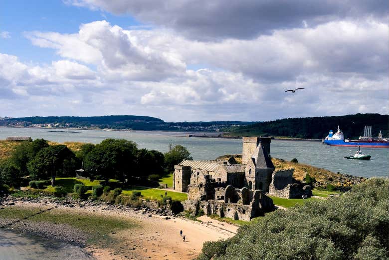 Paseo en barco por los puentes del Forth + Abadía de Inchcolm