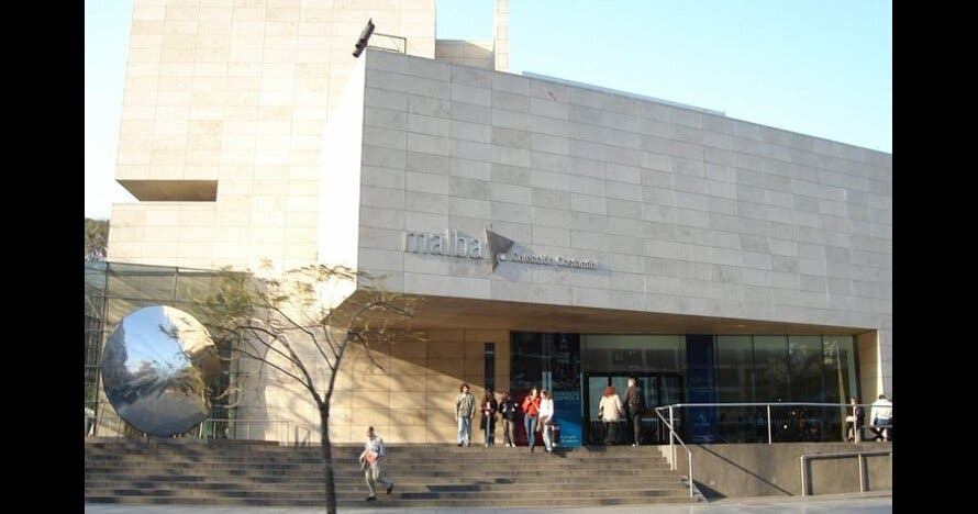 Tour a pie por el barrio de Recoleta en Buenos Aires