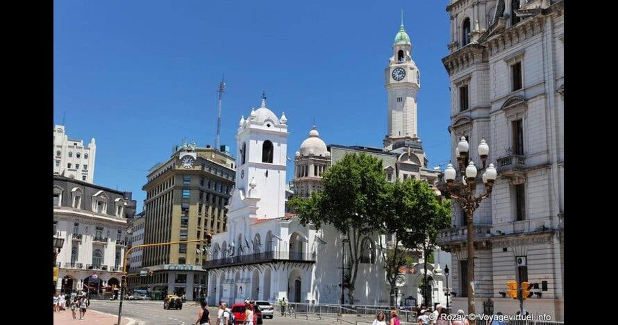 Tour a pie en la Plaza de Mayo de Buenos Aires