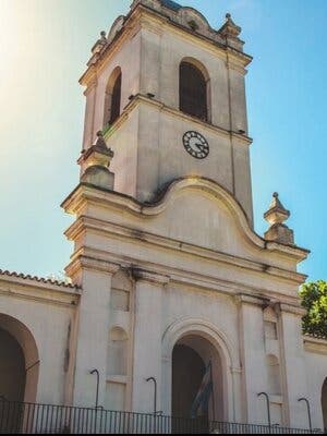 Tour a pie en la Plaza de Mayo de Buenos Aires