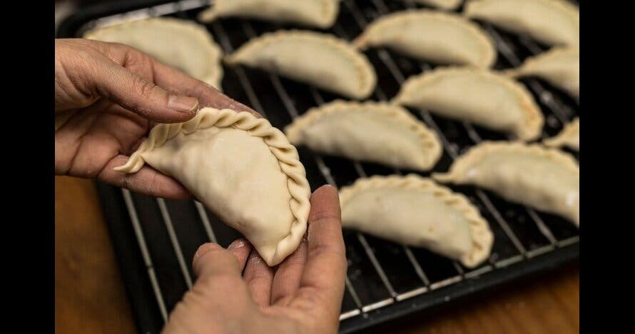 BA: Experiencia de Cocina de Empanadas y Alfajores en Palermo